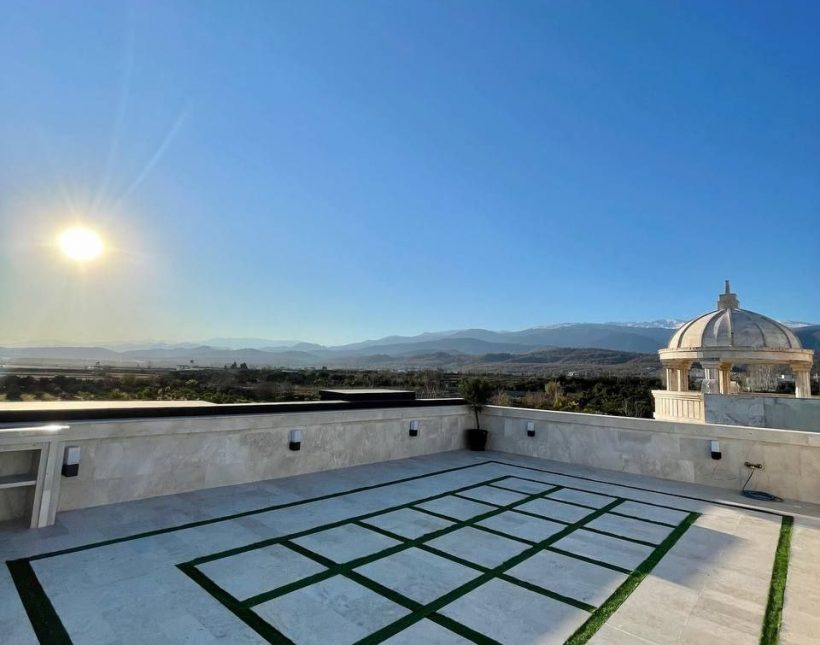 فروش ویلا نما انگلیسی داخل شهرک منطقه سعادت آباد چمستان | 200 متر