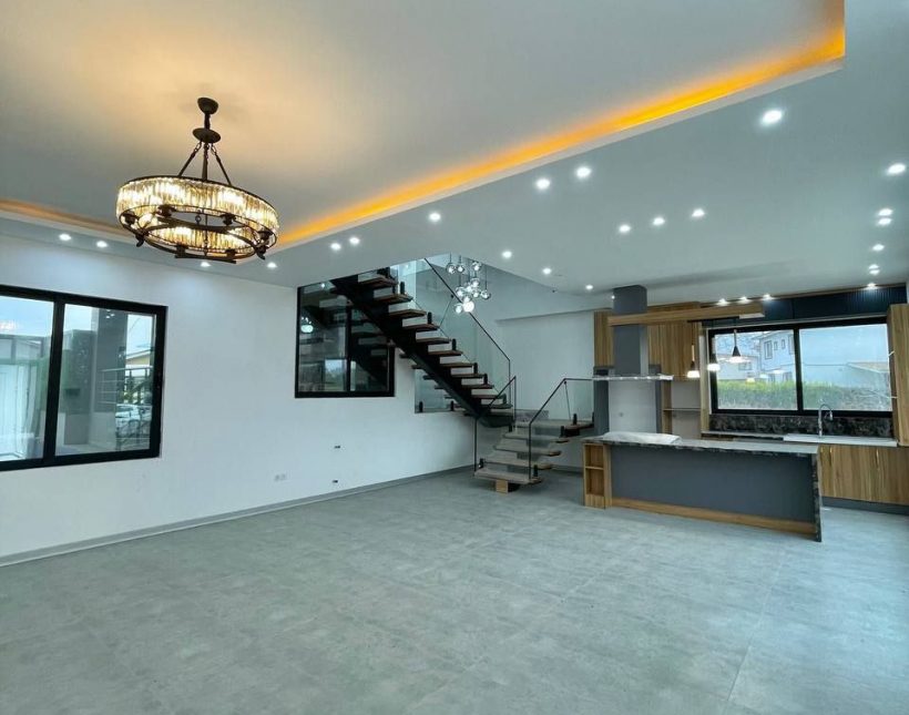 خرید ویلا استخردار داخل شهرک منطقه بهدشت | 400 متر