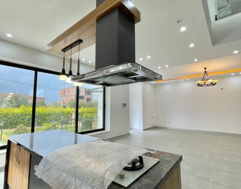 خرید ویلا استخردار داخل شهرک منطقه بهدشت | 400 متر