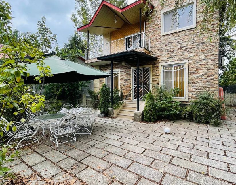 فروش فوری ویلا باغ ۲۲۰ متری مبله کامل بهدشت چمستان | ۲۲۰ متر