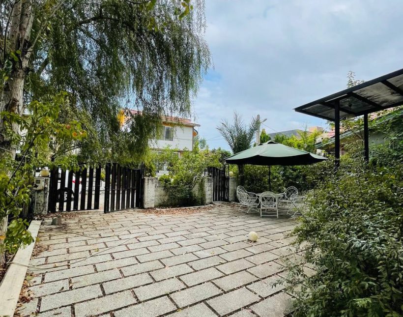 فروش فوری ویلا باغ ۲۲۰ متری مبله کامل بهدشت چمستان | ۲۲۰ متر