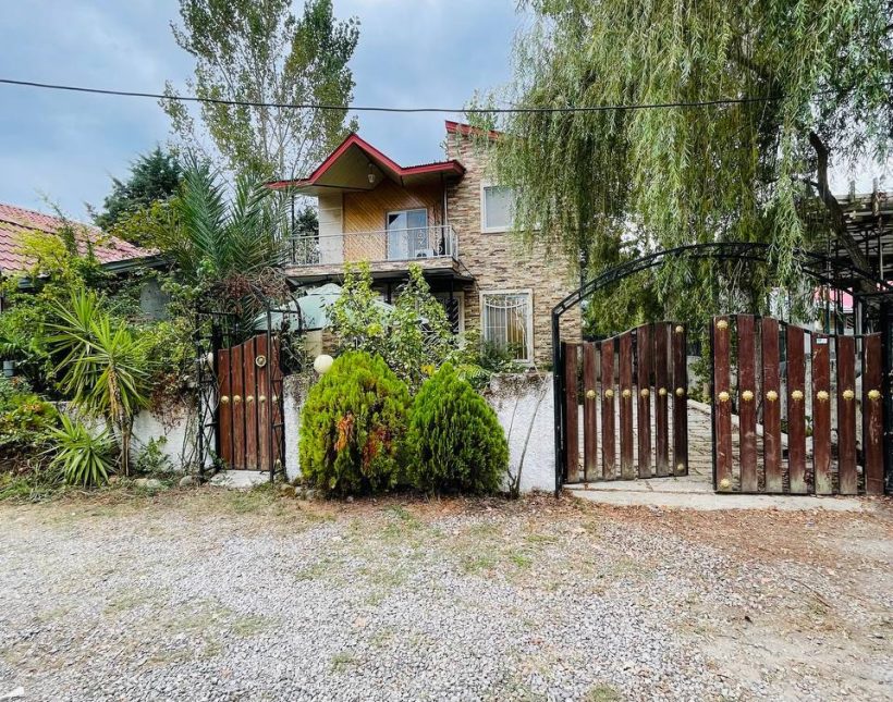 فروش فوری ویلا باغ ۲۲۰ متری مبله کامل بهدشت چمستان | ۲۲۰ متر