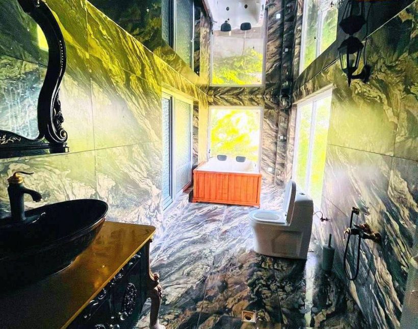 خرید ویلای مدرن شهرکی قطعه ۱ با استخر در نعمت‌آباد | ۳۰۰ متر
