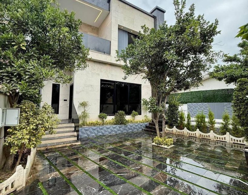 فروش ویلا مازندران نور چمستان دوبلکس در دل باغ مرکبات | 250 متر