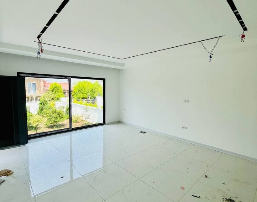 خرید ویلا در نور پشت پارک جنگلی فلت نقلی اقساط ۱۰ ماهه | ۲۱۰ متر