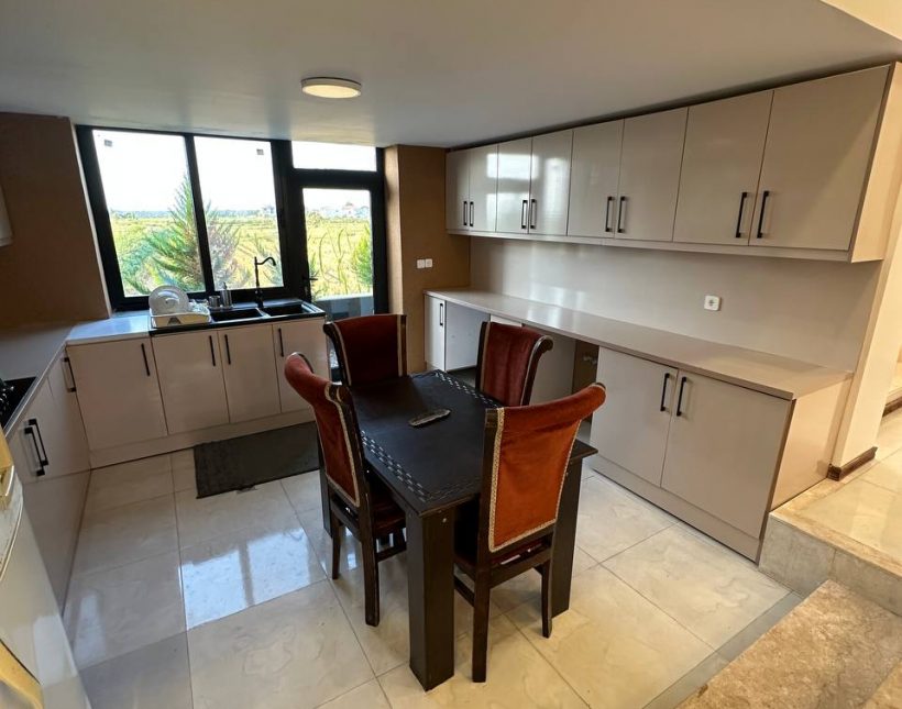 خرید ویلا فلت ۲۳۰ متری معاوضه با خودرو جاده دریا ایزدشهر | 230 متر