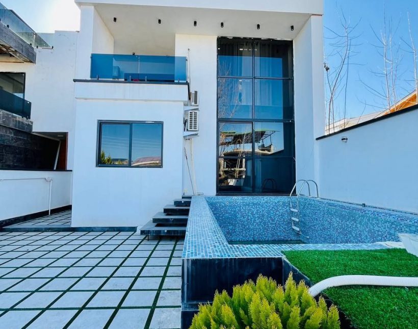 خرید ویلا استخردار مبله در همصفا چمستان | ۳۰۰ متر