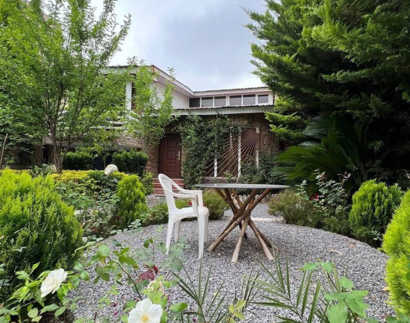 خرید ویلا باغ ۳۵۰متری در آهودشت چمستان | ۳۵۰ متر