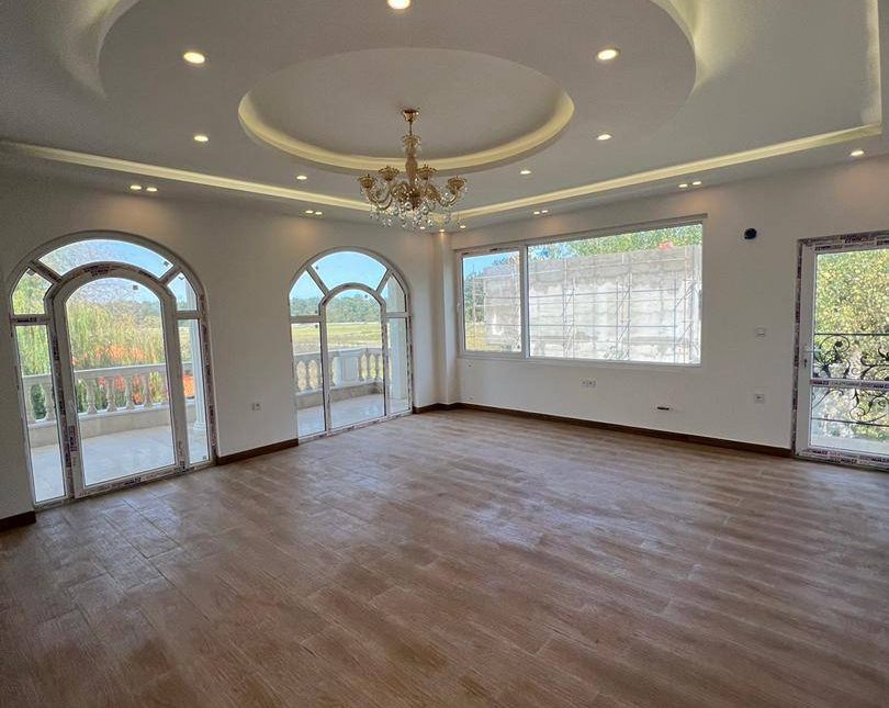 خرید ویلا کاخ در جاده دریا چمستان ۱۲۰ متری | ۳۰۰ متر