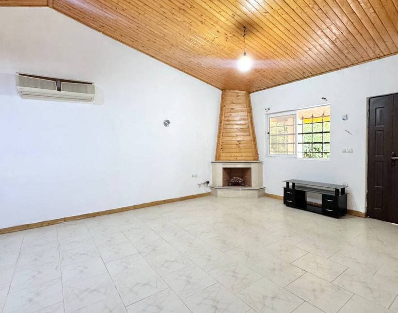 خرید ویلا باغ مدارک کامل آپادانا چمستان ۲۰۰ متر دو خوابه | ۲۰۰ متر