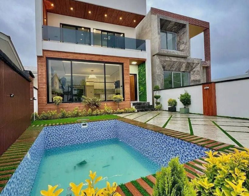 خرید ویلا لاکچری استخردار در منطقه چمستان نعمت آباد | 210 متر