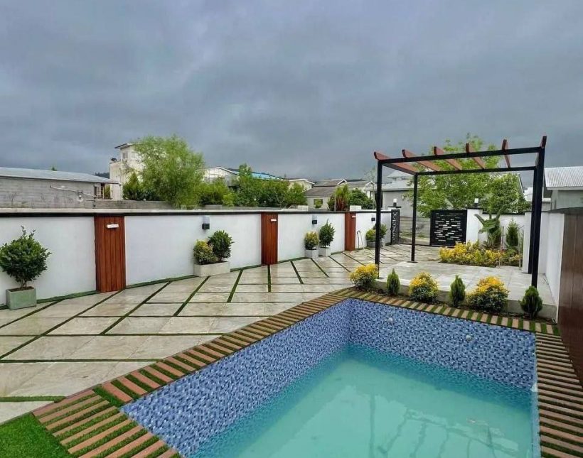 خرید ویلا لاکچری استخردار در منطقه چمستان نعمت آباد | 210 متر