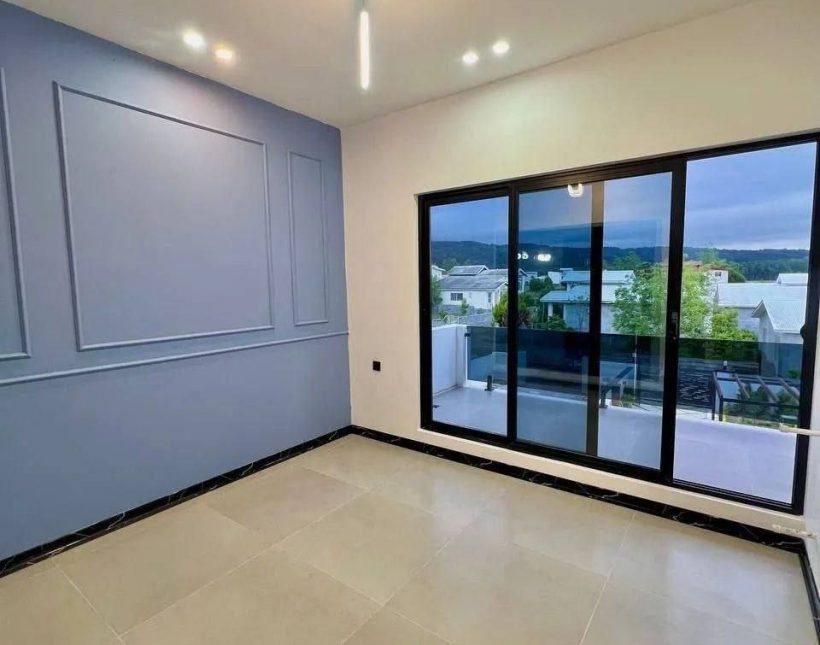 خرید ویلا لاکچری استخردار در منطقه چمستان نعمت آباد | 210 متر