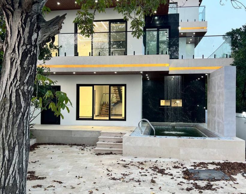 فروش ویلا در الیمالات نور ویو ابدی تریبلکس مدرن | 300 متر