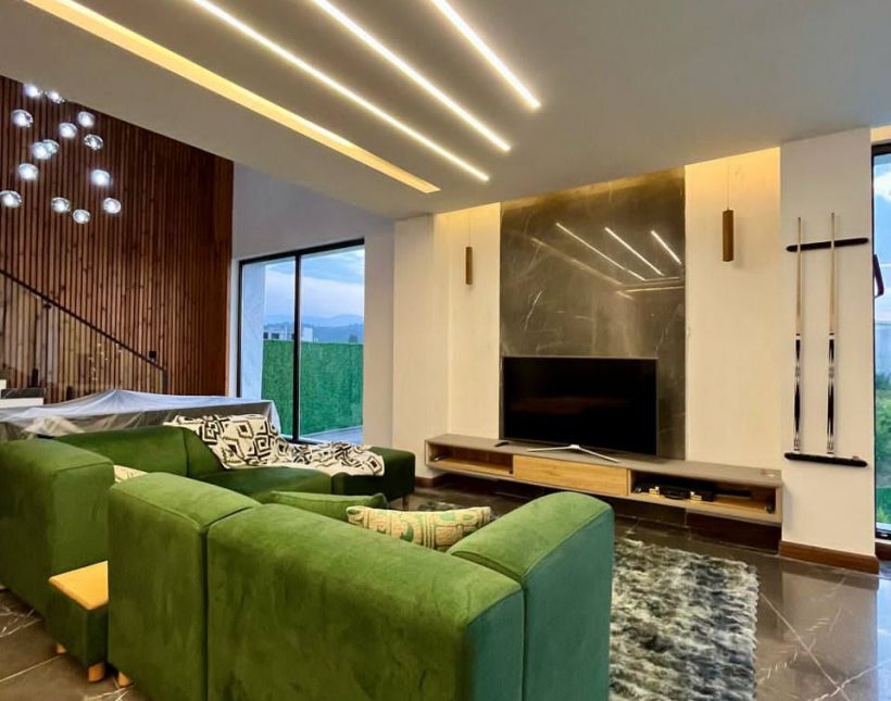 خرید ویلای دوبلکس لاکچری استخردار جنگلی در نور | ۷۰۰ متر