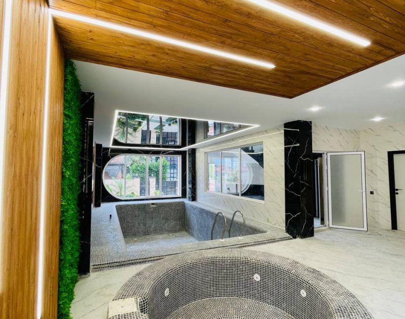 خرید ویلا سند دار ۵۰۰ متر بنا آسانسور داخلی اقساطی | ۲۹۰ متر