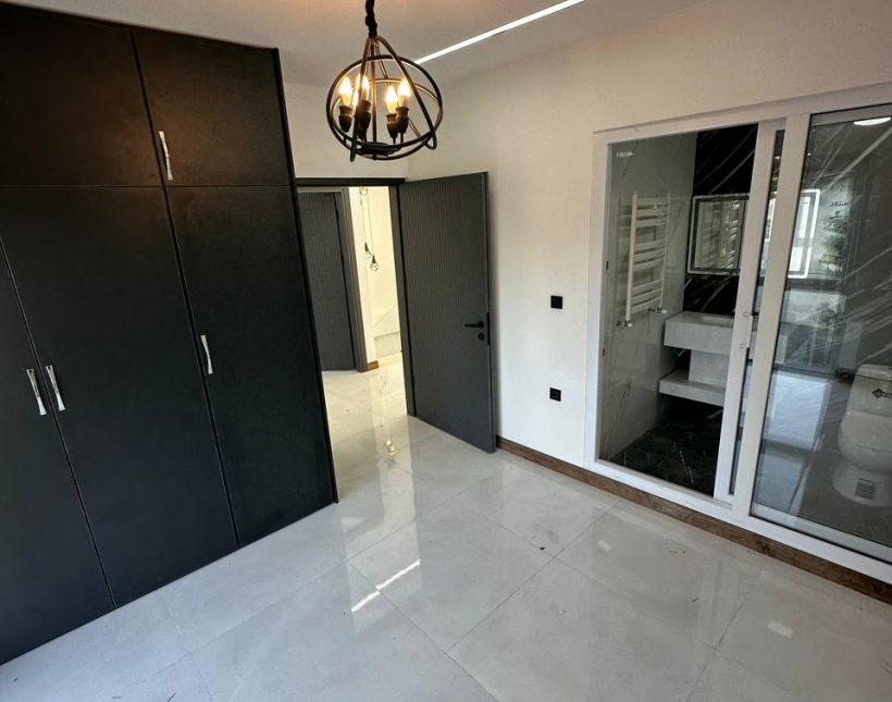 خرید ویلا پلاک اول جنگل الیمالات نور ۲۵۰ متری ۴ خوابه | ۲۵۰ متر