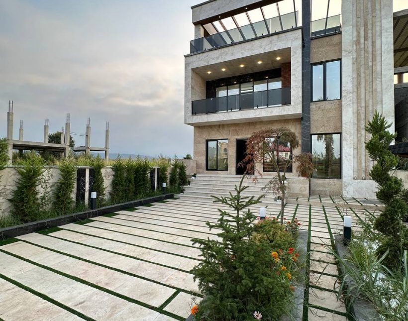 خرید ویلا شمال ۳۵۰ متری تریبلکس سند دار امیرآباد چمستان | 350 متر