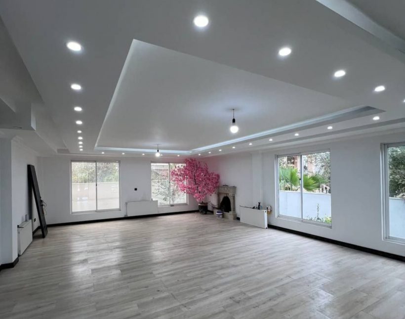 خرید ویلا کلاسیک دوبلکس شهرکی در چمستان سعادت | ۴۰۰ متر