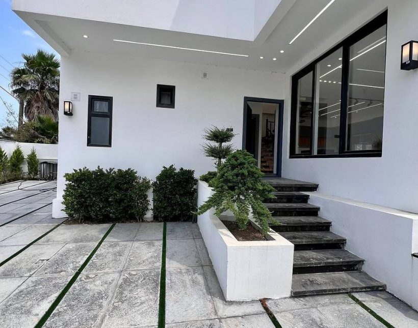 خرید ویلا دوبلکس نما مدرن مدارک کامل منطقه برند انارور نوشهر | 300 متر