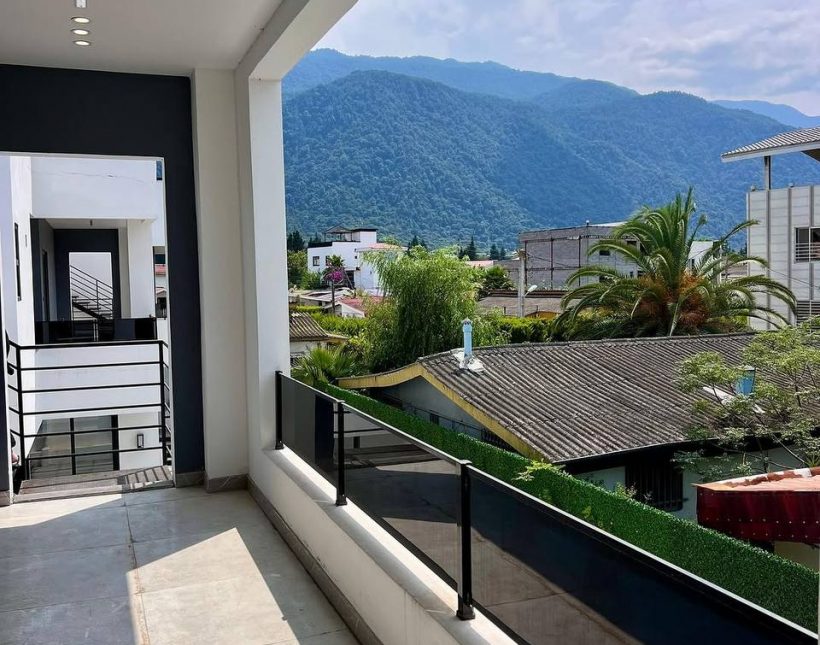 خرید ویلا دوبلکس نما مدرن مدارک کامل منطقه برند انارور نوشهر | 300 متر