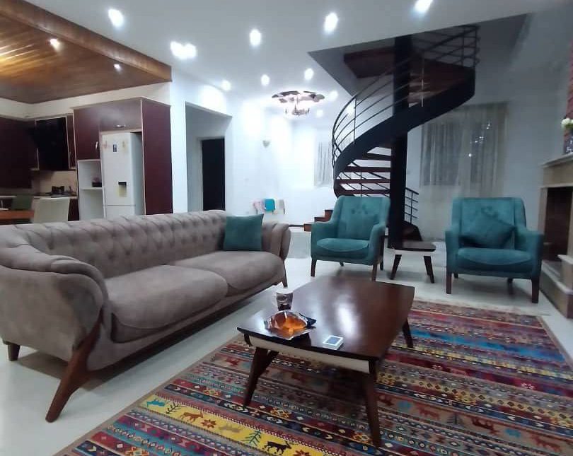 خرید ویلا دوبلکس استخردار تو منطقه برند چلک نوشهر | 350 متر