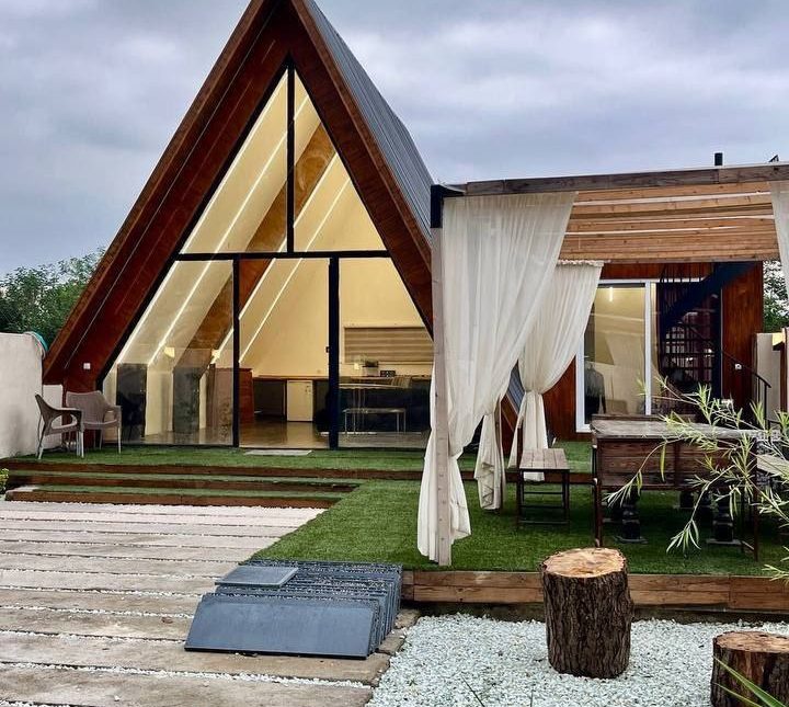 خرید ویلا کلبه سوئیسی در جاده دریا چمستان | ۲۷۰ متر