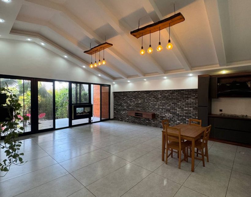 فروش ویلا شهرکی استخر دار در چمستان نعمت‌آباد | ۳۲۰ متر