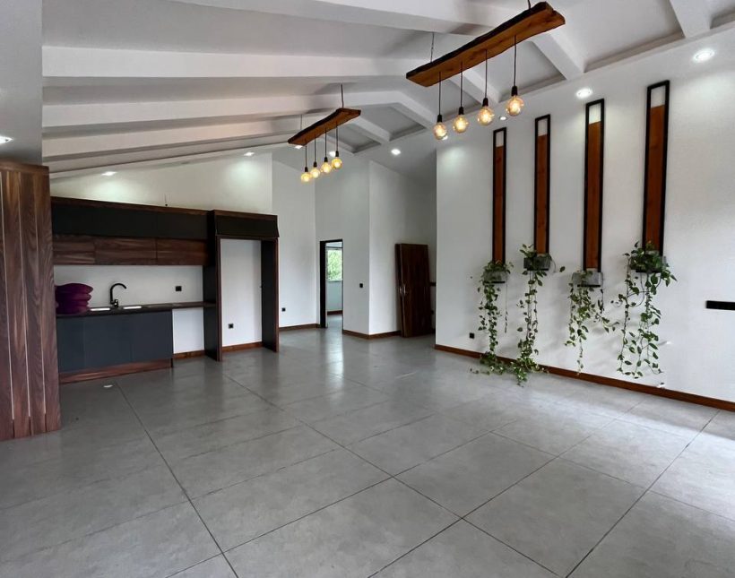 خرید ویلا باغ سند دار در اسپی کلا چمستان | ۳۰۰ متر