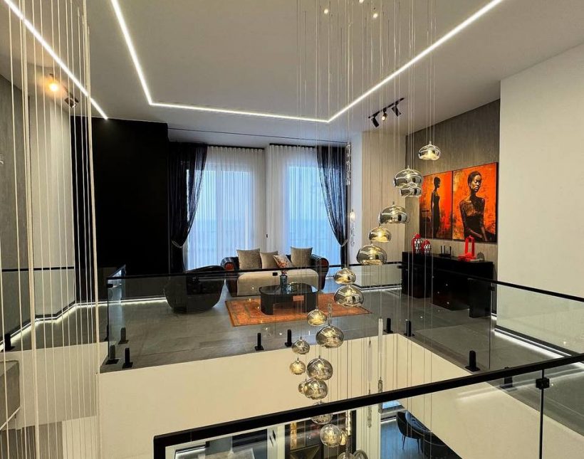 فروش ویلا باغ استخردار 700متری نما مدرن منطقه سیاهرود نوشهر | 700 متر