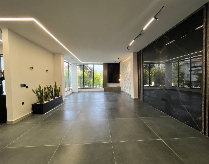 فروش ویلا دوبلکس 350 متری مدارک کامل منطقه برند وازیوار | 350 متر