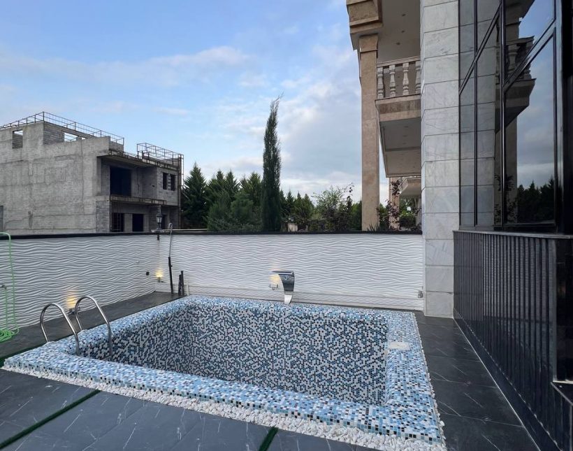 خرید ویلای مدرن دوبلکس شهرکی با استخر در سعادت‌آباد چمستان | ۳۰۰ متر