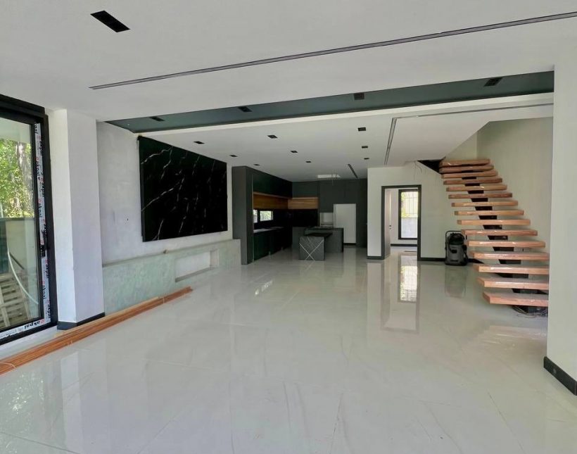 خريد ويلا باغ استخردار ٤٠٠ متري | 400 متر