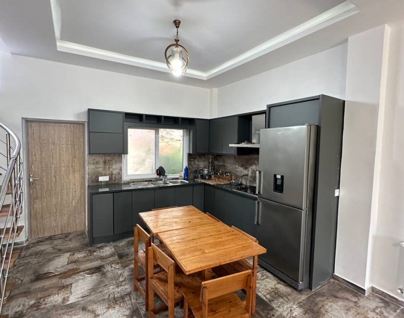 خريد ويلا باغ مبله استخردار در منطقه برند چمستان | 450 متر