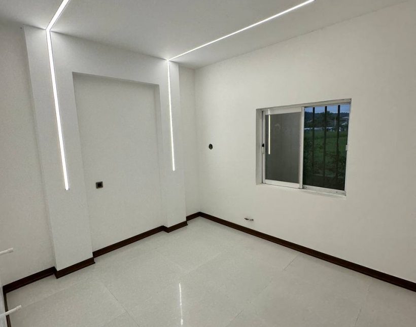 خريد ويلا باغ ٧٠٠ متري شهركي در چمستان | 700 متر