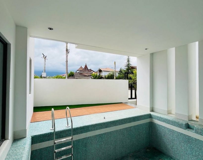 خريد ويلا نما مدرن شهركي ٢٧٠ متري با استخر در نور | 270 متر