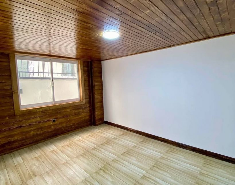 خريد ويلا نيم پيلوت ٣٥٠ متري با جكوزي در چمستان | 350 متر