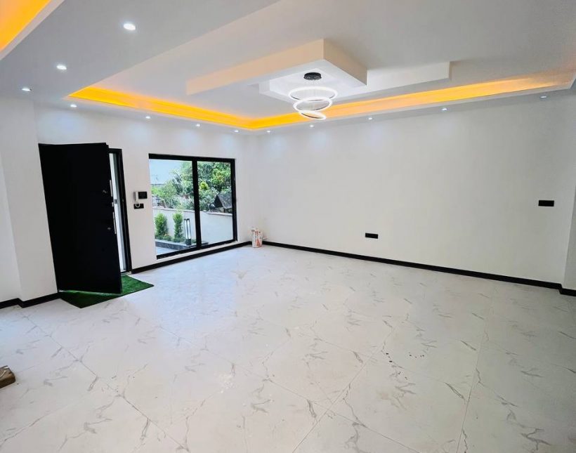 خريد ويلا دوبلكس ٣٠٠ متري با روف گاردن در همصفا چمستان | 300 متر