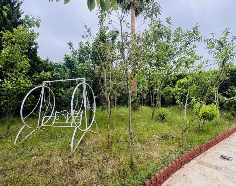 خرید ویلا باغی ۶۰۰ متری مبله کامل با استخر چهار فصل | ۶۰۰ متر