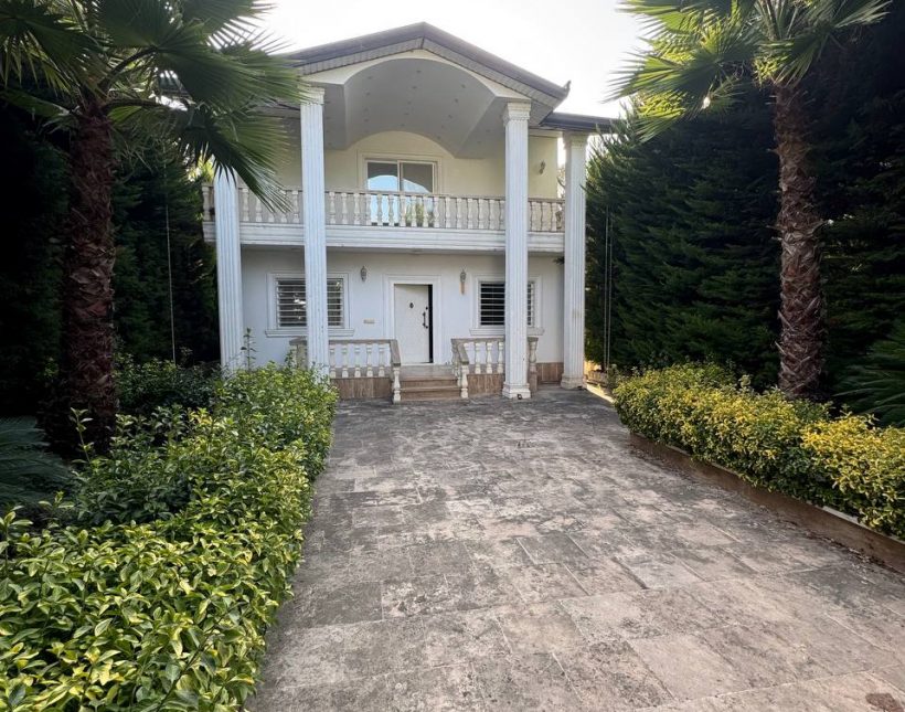 خرید ویلا ۳۰۰ متری قواره یک جنگل دریاچه الیمالات | ۳۰۰ متر