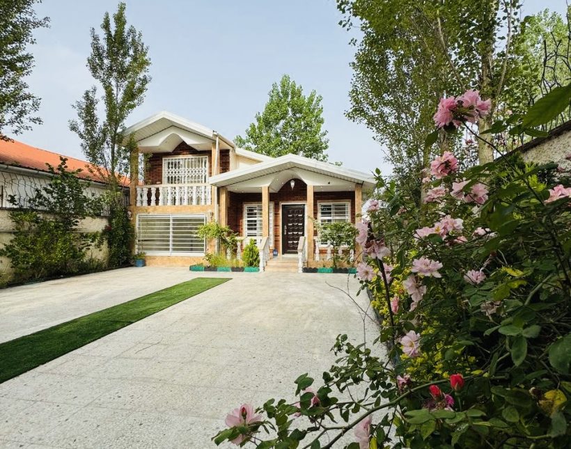 خرید ویلا باغ ۳۰۰ متری جاده دریا ایزدشهر | ۳۰۰ متر