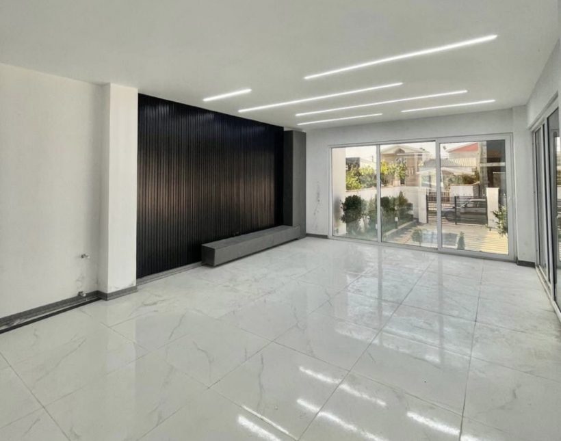 خرید ویلا ۴۵۰ متر بنا رووف گاردن آپادانا | ۳۵۰ متر