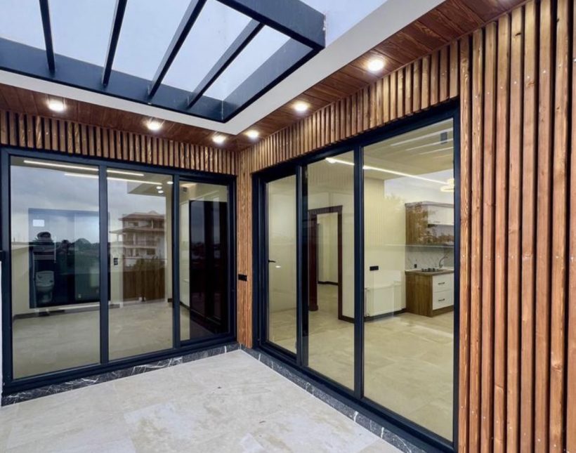 خرید ویلا ۲۶۰ متری استخر دار با روف الیمالات | ۲۶۰ متر