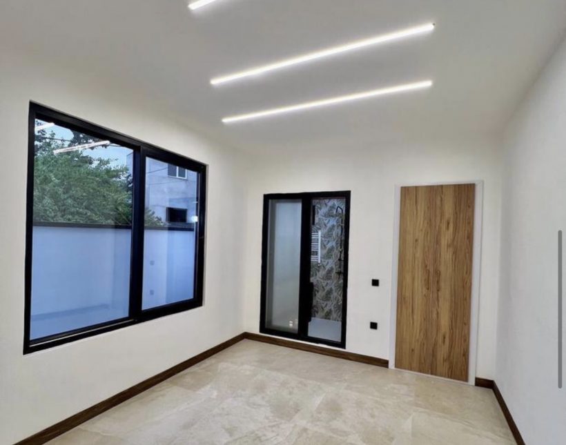 خرید ویلا ۲۶۰ متری استخر دار با روف الیمالات | ۲۶۰ متر