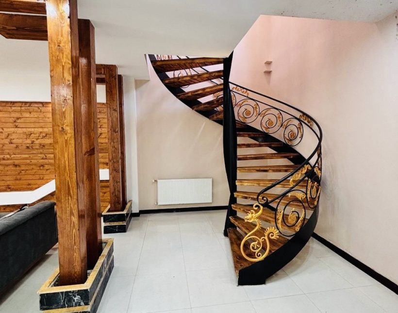 خرید ویلا ۳۰۰ متری مبله فول فرنیش کلوده با کنتور اختصاصی | ۳۰۰ متر