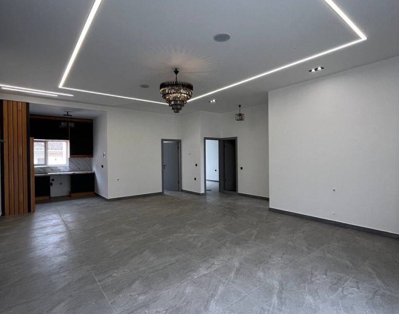 خرید ویلا فلت نما مدرن ۲۴۰ متری الیمالات جنگلی | ۲۴۰ متر