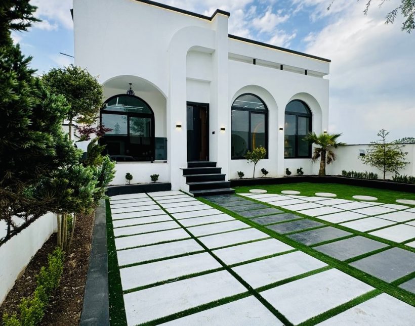 خرید ویلا با نمای مراکشی خوش سازه ۲۱۰ متری آپادانا | ۲۱۰ متر