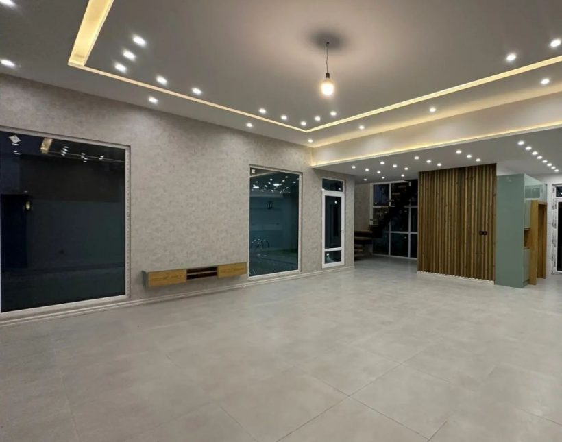 خرید ویلا در سعادت آباد چمستان ۳۰۰ متری مدرن استخر دار | ۳۰۰ متر