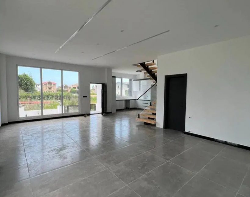 خرید ویلا دوبلکس مدرن ۳۰۰ متری استخردار شهرک برند | ۳۰۰ متر