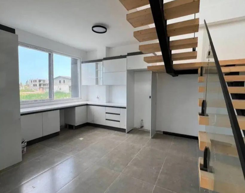 خرید ویلا دوبلکس مدرن ۳۰۰ متری استخردار شهرک برند | ۳۰۰ متر